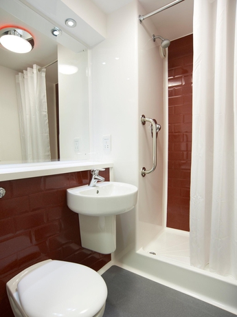 Imagen de la habitación del Hotel ibis budget London Heathrow Central. Foto 5