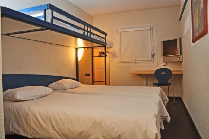 Imagen de la habitación del Hotel ibis budget Luxembourg Aéroport. Foto 5