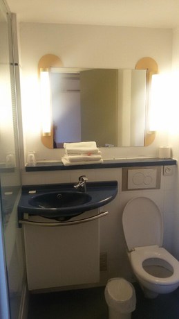 Imagen de la habitación del Hotel ibis budget Lyon Villefranche sur Saône. Foto 18
