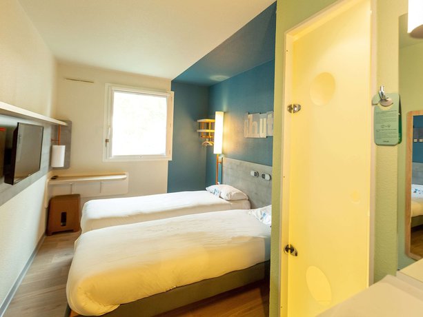 Imagen de la habitación del Hotel ibis budget Pertuis Portes du Luberon. Foto 15