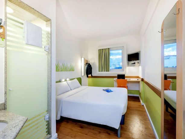 Imagen de la habitación del Hotel ibis budget Porto Alegre - Superecon&ocirc;mico. Foto 18