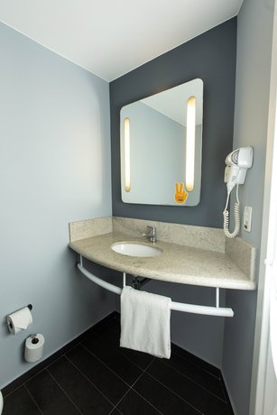 Imagen de la habitación del Hotel ibis budget Rio de Janeiro Nova America. Foto 9