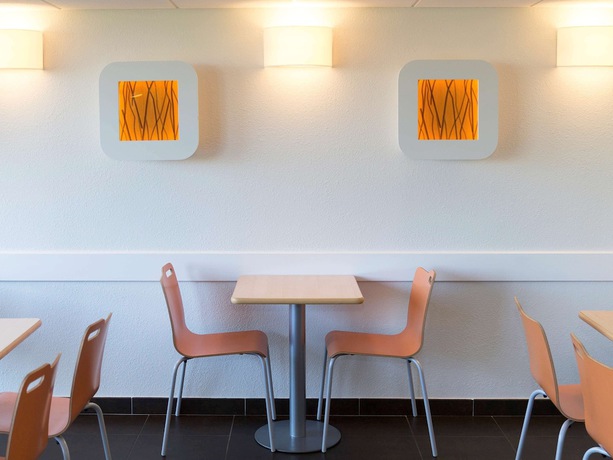 Imagen del bar/restaurante del Hotel ibis budget Romorantin. Foto 9