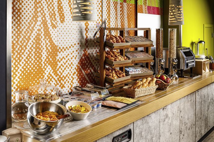 Imagen del bar/restaurante del Hotel ibis budget Rouen Centre Rive Gauche. Foto 4