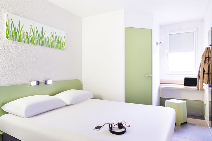 Imagen de la habitación del Hotel ibis budget Sisteron. Foto 12