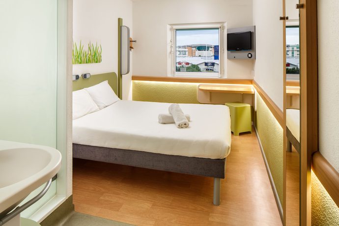 Imagen de la habitación del Hotel ibis budget Southampton Centre. Foto 16
