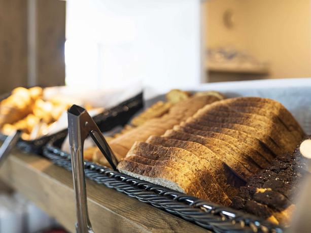 Imagen del bar/restaurante del Hotel ibis budget Vichy. Foto 5