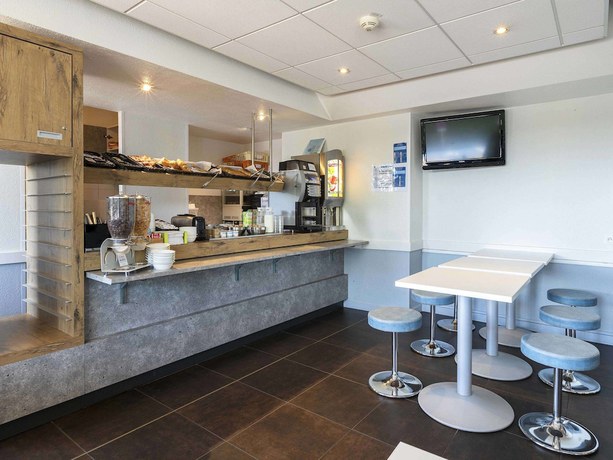 Imagen del bar/restaurante del Hotel ibis budget Vichy. Foto 6