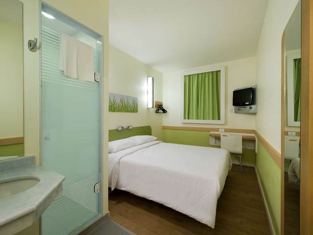 Imagen de la habitación del Hotel ibis budget Vitoria. Foto 6