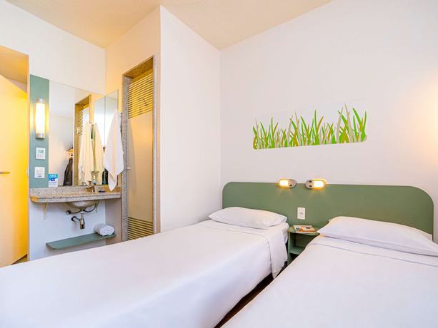 Imagen de la habitación del Hotel ibis budget Vitoria. Foto 13