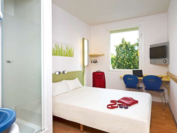 Imagen de la habitación del Hotel ibis budget Warszawa Centrum. Foto 2