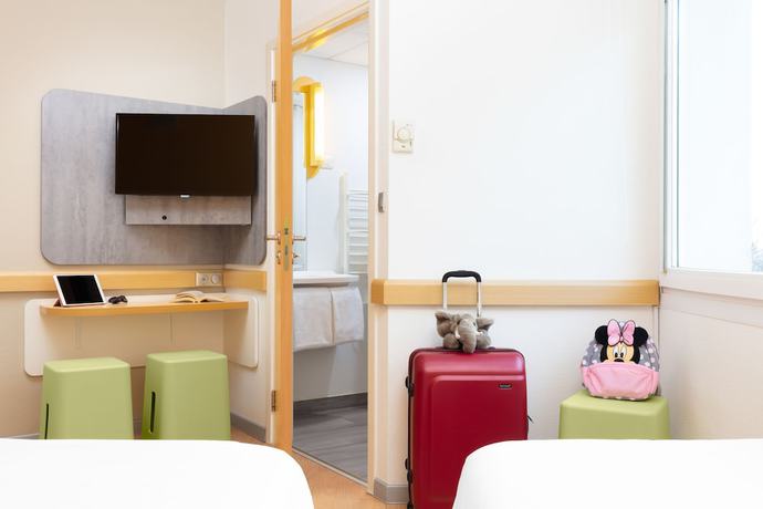 Imagen de la habitación del Hotel ibis budget Warszawa Centrum. Foto 7