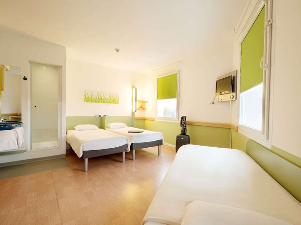Imagen de la habitación del Hotel ibis budget Warszawa Centrum. Foto 17