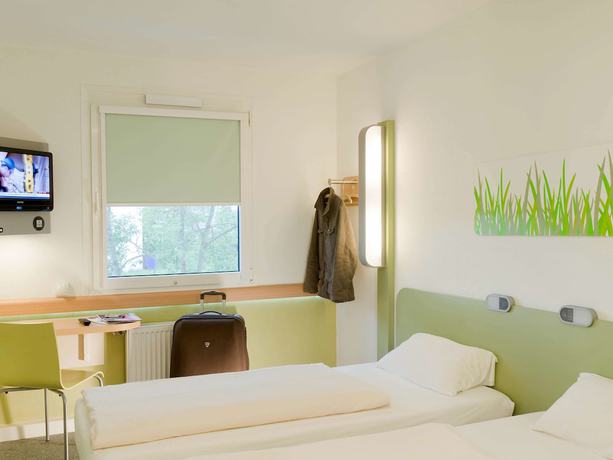 Imagen de la habitación del Hotel ibis budget Zurich City West. Foto 4