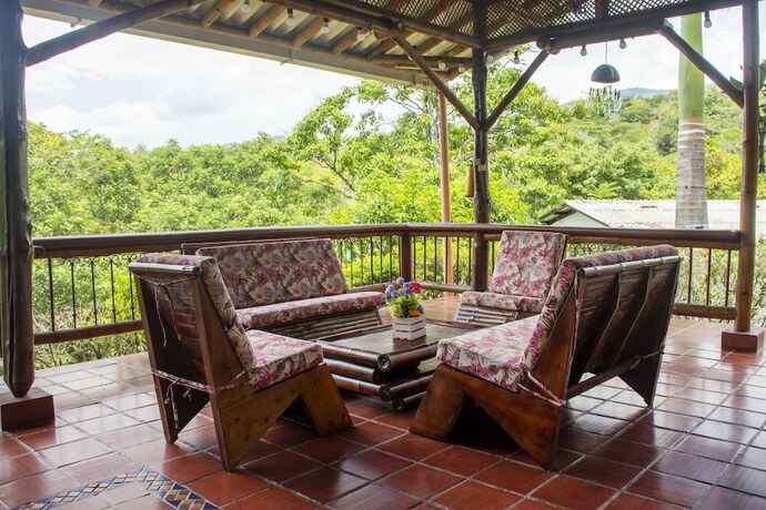 Imagen general del Hotel ikara. Foto 4