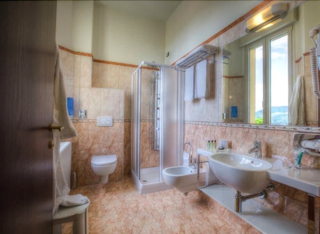 Imagen de la habitación del Hotel il Duca del Montefeltro. Foto 8