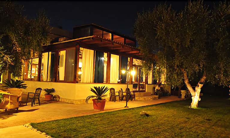 Imagen de los exteriores del Hotel il Melograno, Mattinata. Foto 16