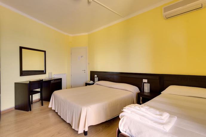 Imagen de la habitación del Hotel il Nido, La Serra. Foto 3