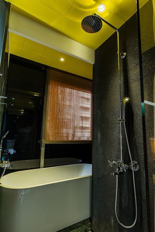 Imagen de la habitación del Hotel inhouse residence. Foto 5