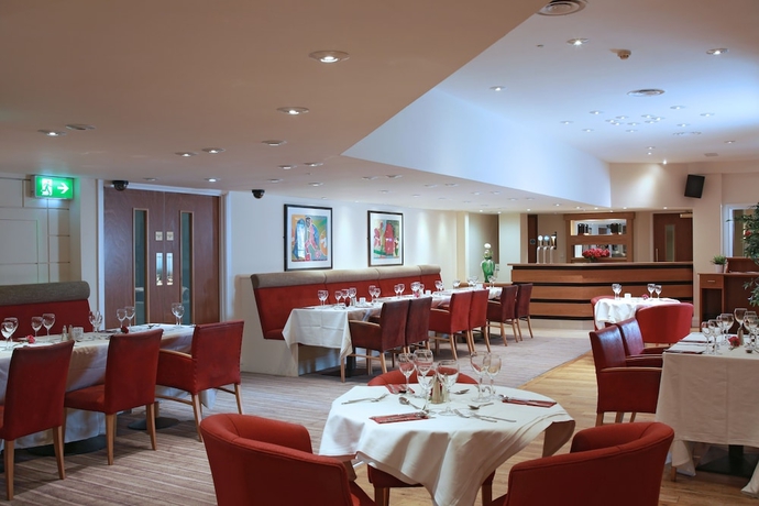 Imagen del bar/restaurante del Hotel innbelfast. Foto 8