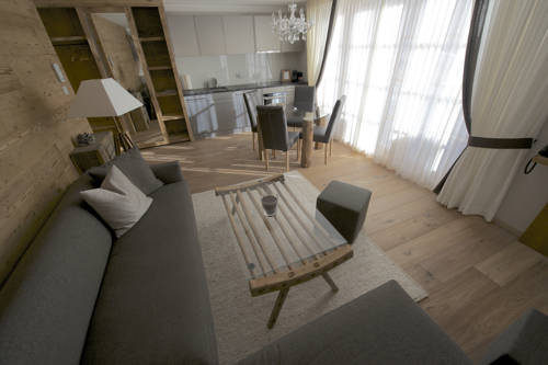 Imagen de la habitación del Hotel ino Petit Chalet. Foto 10