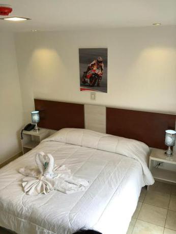 Imagen de la habitación del Hotel internacional, Termas de R&iacute;o Hondo. Foto 17
