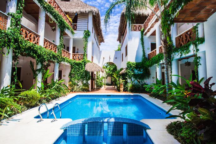Imagen general del Hotel ito Los Sueños. Foto 1