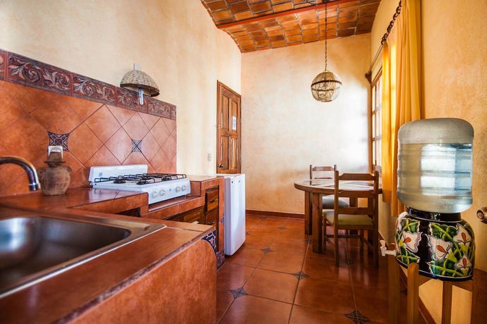 Imagen de la habitación del Hotel ito Los Sue&ntilde;os. Foto 14