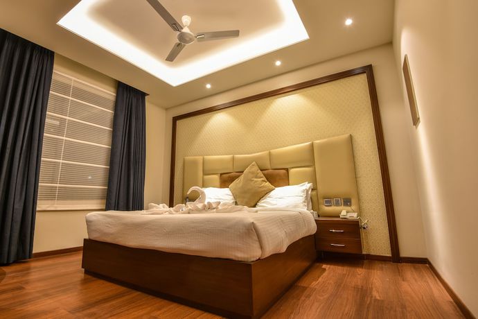 Imagen de la habitación del Hotel juSTa Palampur Resort and Convention Centre. Foto 4