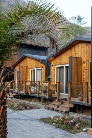 Imagen general del Hotel juSTa Rasa Retreat and Spa Rishikesh. Foto 10