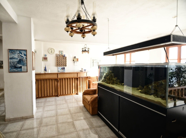 Imagen de los interiores del Hotel &kappa;astro &eta;otel. Foto 14