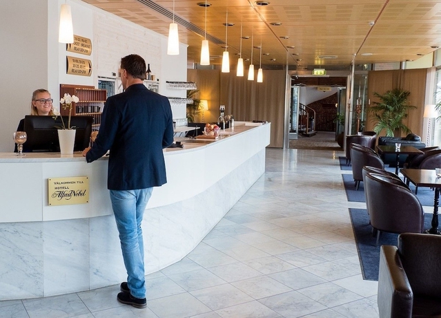 Imagen de los interiores del Hotel l Alfred Nobel. Foto 19