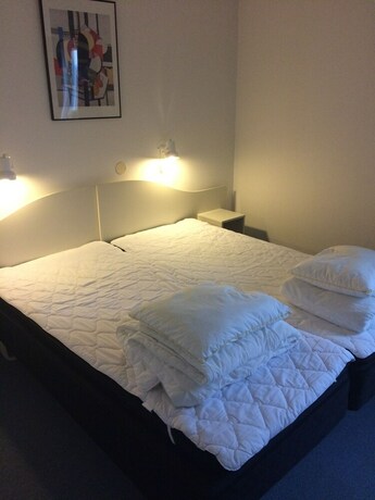 Imagen de la habitación del Hotel l Ang&ouml;ringen. Foto 17