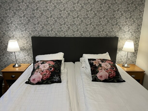 Imagen general del Hotel l Bele. Foto 13