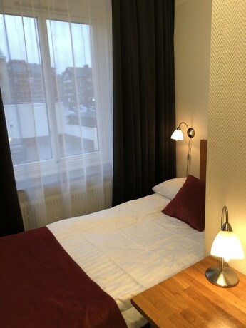 Imagen de la habitación del Hotel l Bele. Foto 28