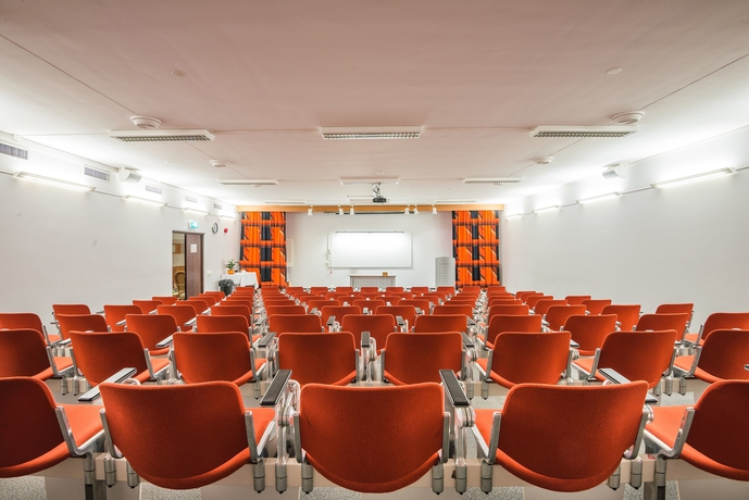 Imagen de los interiores del Hotel l Bellevue. Foto 17