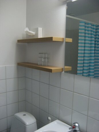 Imagen de la habitación del Hotel l Björken. Foto 20