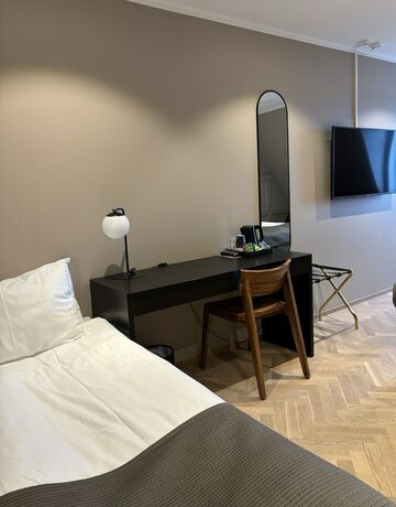 Imagen general del Hotel l Esplanad. Foto 7