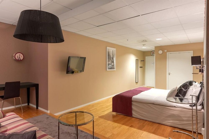 Imagen de la habitación del Hotel l Fyrislund. Foto 3