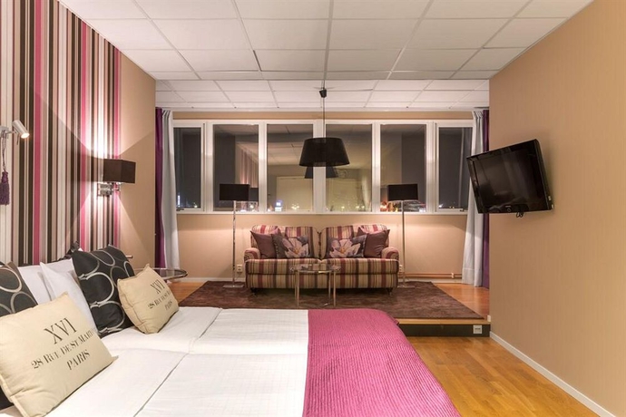 Imagen de la habitación del Hotel l Fyrislund. Foto 14