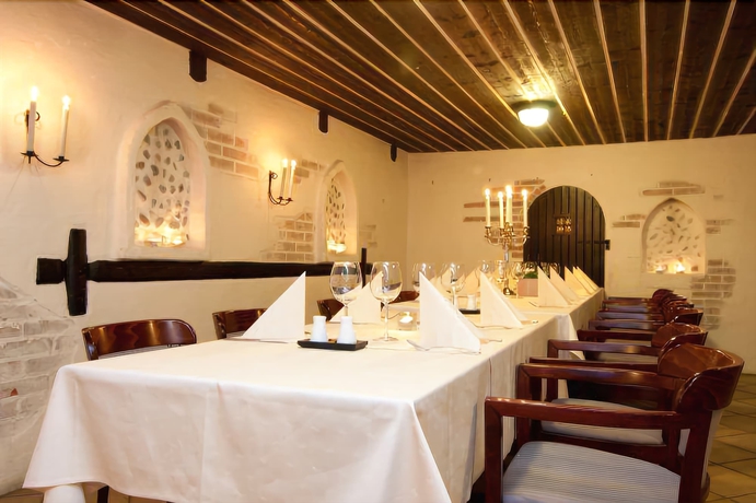 Imagen del bar/restaurante del Hotel l Gillet I Köping. Foto 3