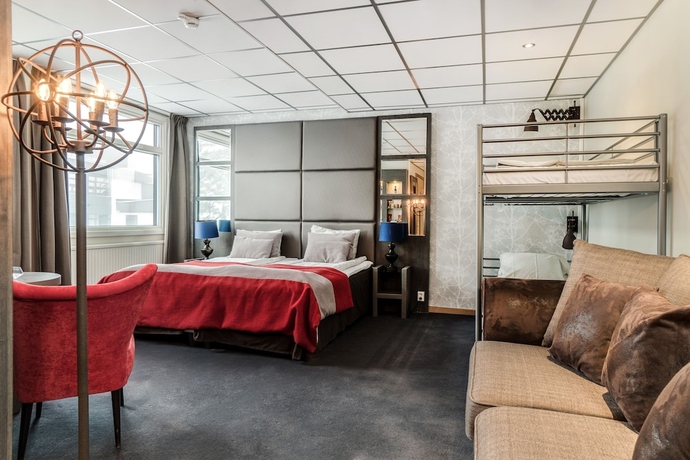 Imagen de la habitación del Hotel l Hallstaberget. Foto 17