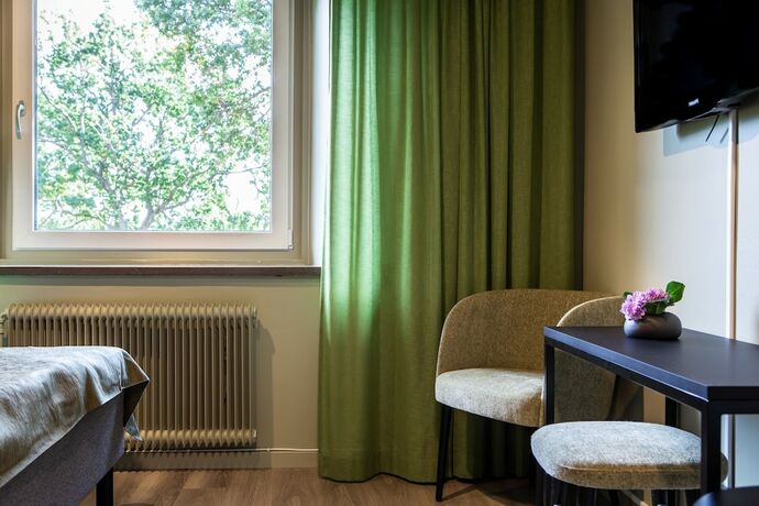 Imagen de la habitación del Hotel l Hehrne. Foto 15