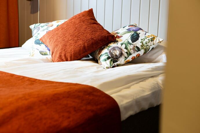 Imagen de la habitación del Hotel l Hehrne. Foto 17