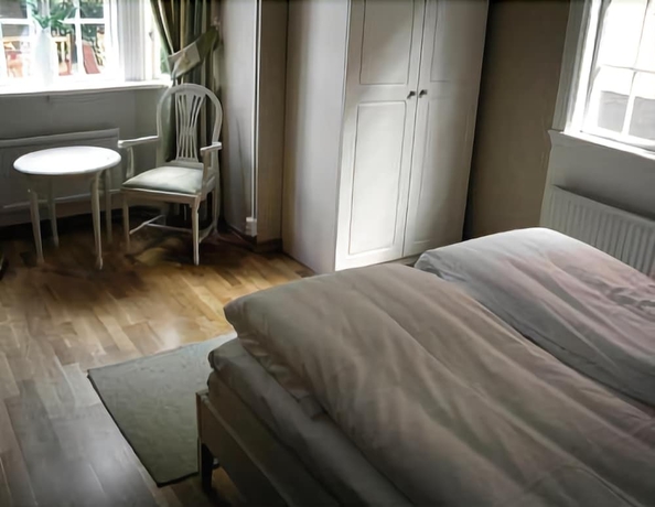 Imagen de la habitación del Hotel l Hilda. Foto 4