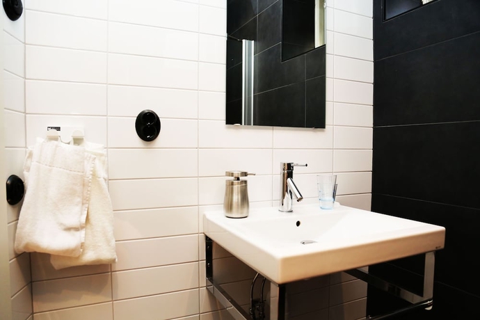 Imagen de la habitación del Hotel l Hilda. Foto 16