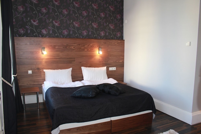 Imagen de la habitación del Hotel l Hjalmar. Foto 7