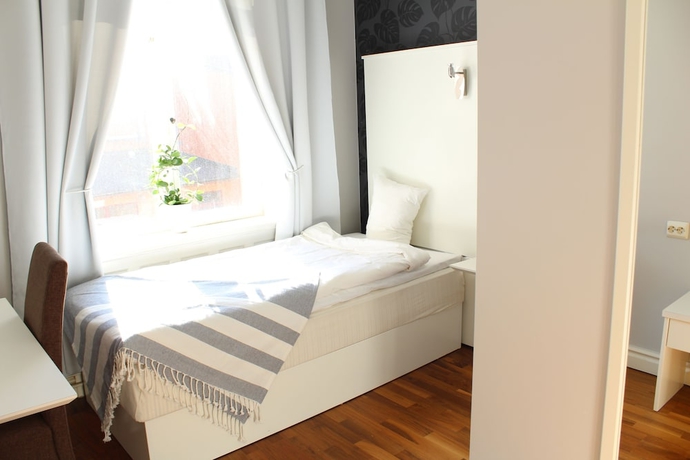 Imagen de la habitación del Hotel l Hjalmar. Foto 12