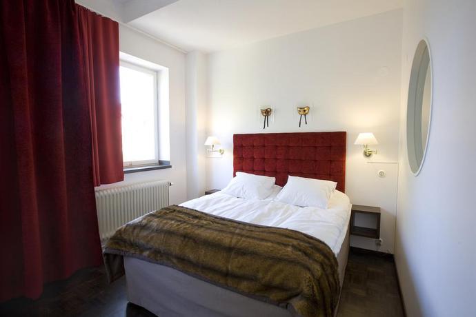 Imagen de la habitación del Hotel l Kristina. Foto 5