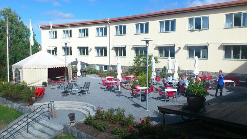 Imagen general del Hotel l Kristina. Foto 1